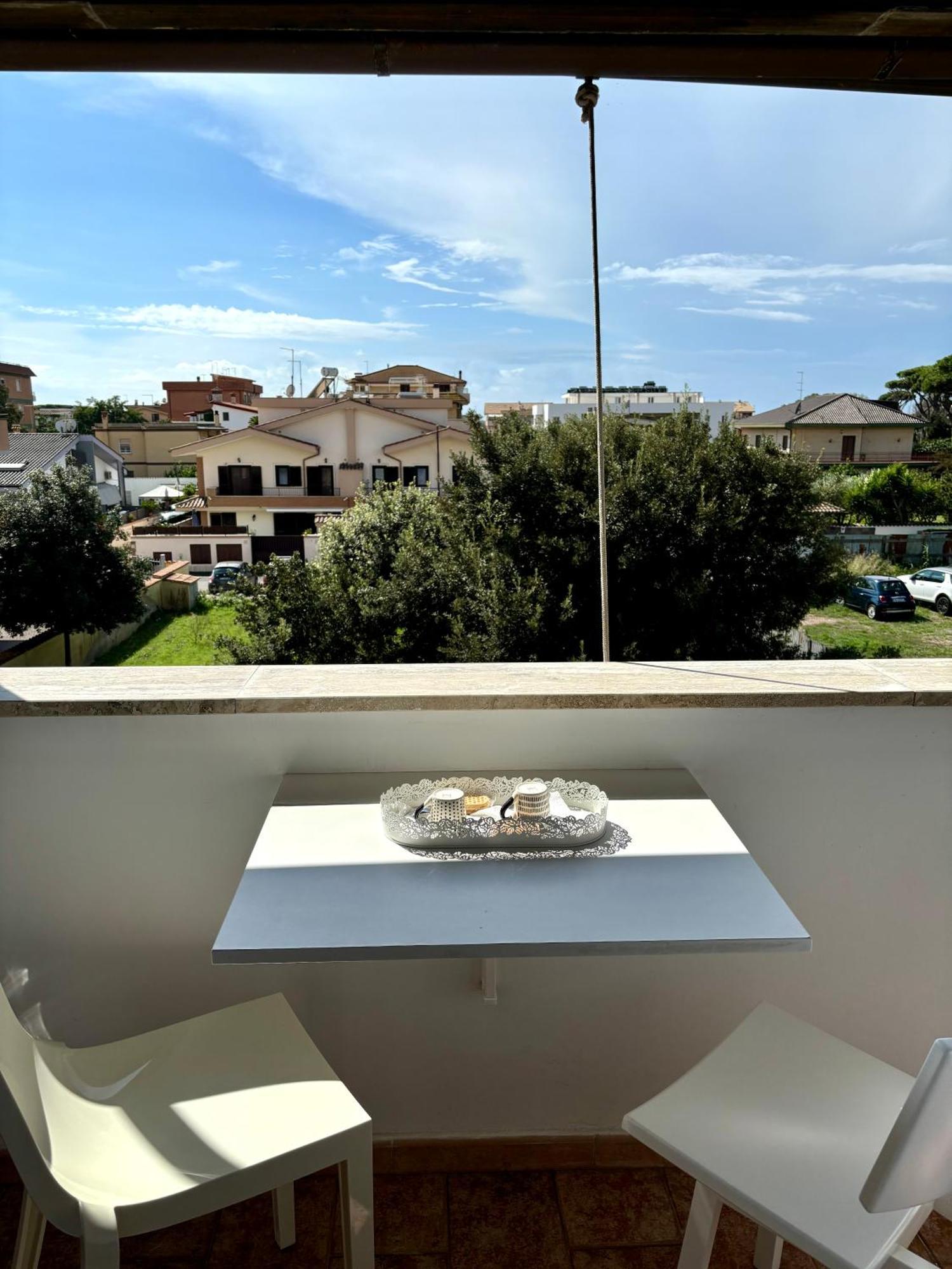 Guest House Maison Margot Fiumicino Exterior foto